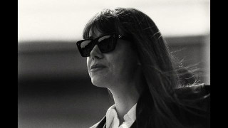 Кадр з фільму Буґонія