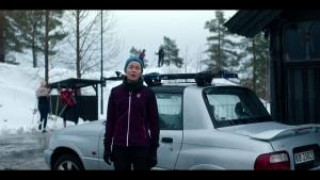 Кадр з фільму Неправильний шлях