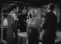 Кадр з фільму Сніданок у Голлівуді