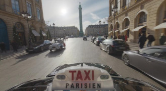 Кадр з фільму Солодка скорбота