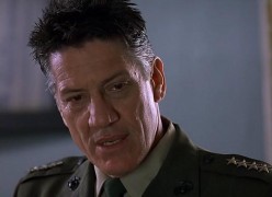 Кадр з фільму Універсальний агент