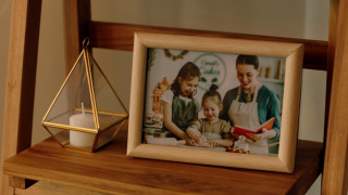 Кадр з фільму Як закохатися до Різдва