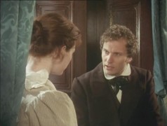 Кадр з фільму Чорна оксамитова сукня