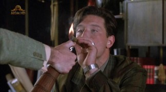 Кадр з фільму Запізнілі на вечерю