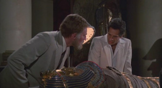 Кадр з фільму Пробудження із мертвих