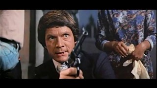 Кадр з фільму Гра смерті