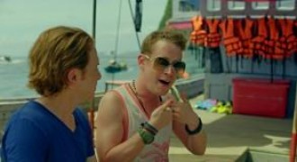 Кадр з фільму Похмілля у Таїланді