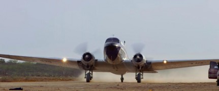 Кадр з фільму Шалена місія в Маямі