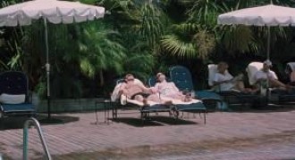 Кадр з фільму Десь