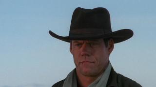 Кадр з фільму Війна в окрузі Джонсон