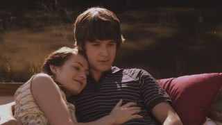 Кадр з фільму Поцілуночок