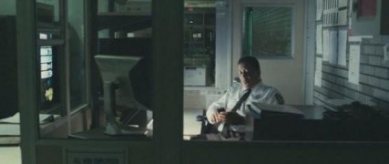 Кадр з фільму Голодний кролик атакує