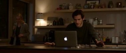 Кадр з фільму Єва