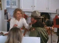 Кадр з фільму Різдво у Коннектикуті