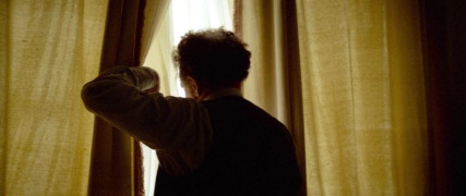 Кадр з фільму Він починає сердитися, або Гірчиця б'є в ніс