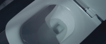 Кадр з фільму Близнюки