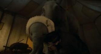 Кадр з фільму Дамбо