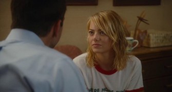 Кадр з фільму Алоха