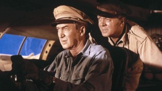 Кадр з фільму Політ Фенікса