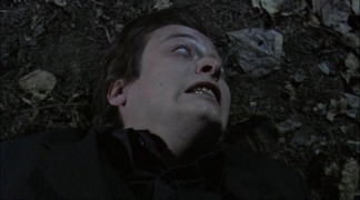 Кадр з фільму Братерство темряви