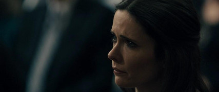 Кадр з фільму Оборонець