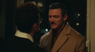 Кадр з фільму Солодка скорбота