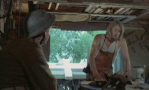 Кадр з фільму Джону дали зброю