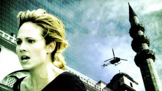 Кадр з фільму Мережа 2.0