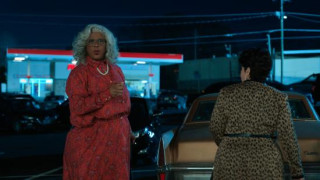 Кадр з фільму Медея: Екзотичне весілля