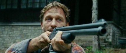 Кадр з фільму Відкрита могила