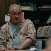 Кадр з фільму Догляд за шкірою