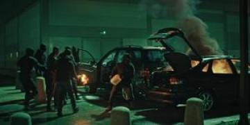 Кадр з фільму Знову лють