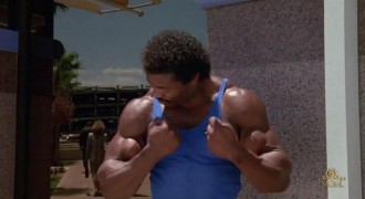 Кадр з фільму Божевільня