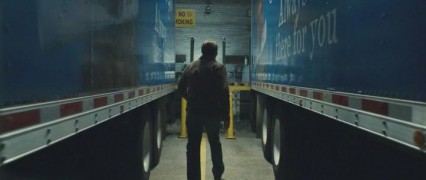 Кадр з фільму Голодний кролик атакує