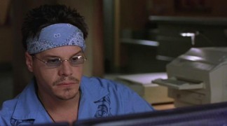 Кадр з фільму Турбулентність 3: Важкий метал