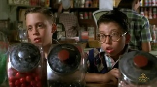 Кадр з фільму Передати у спадок