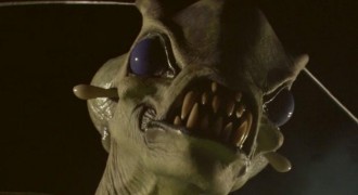 Кадр з фільму Слуга темряви