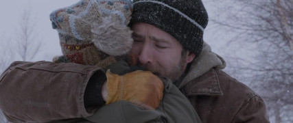 Кадр з фільму Полонянка