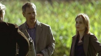 Кадр з фільму Крижаний смерч