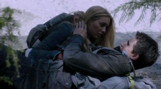 Кадр з фільму Мисливці