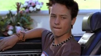 Кадр з фільму Вихід у рай