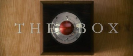 Кадр з фільму Посилка