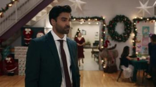 Кадр з фільму Хлопці з минулого Різдва