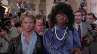 Кадр з фільму Він - моя дівчина