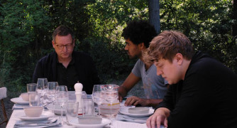 Кадр з фільму Полум’яне небо