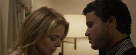 Кадр з фільму Авантюристки