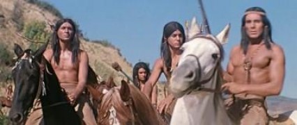 Кадр з фільму Слід сокола