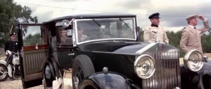 Кадр з фільму Сахара