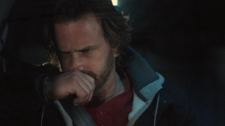 Кадр з фільму Небезпечний пасажир