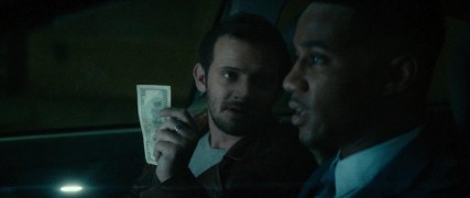 Кадр з фільму Небезпечний пасажир